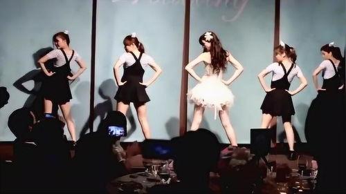 结婚跳舞视频,见证甜蜜婚礼的浪漫舞曲时刻